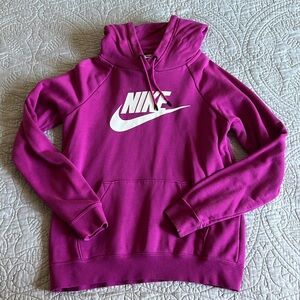 Nike Women’s Club Essential Fuchsia Hoodie